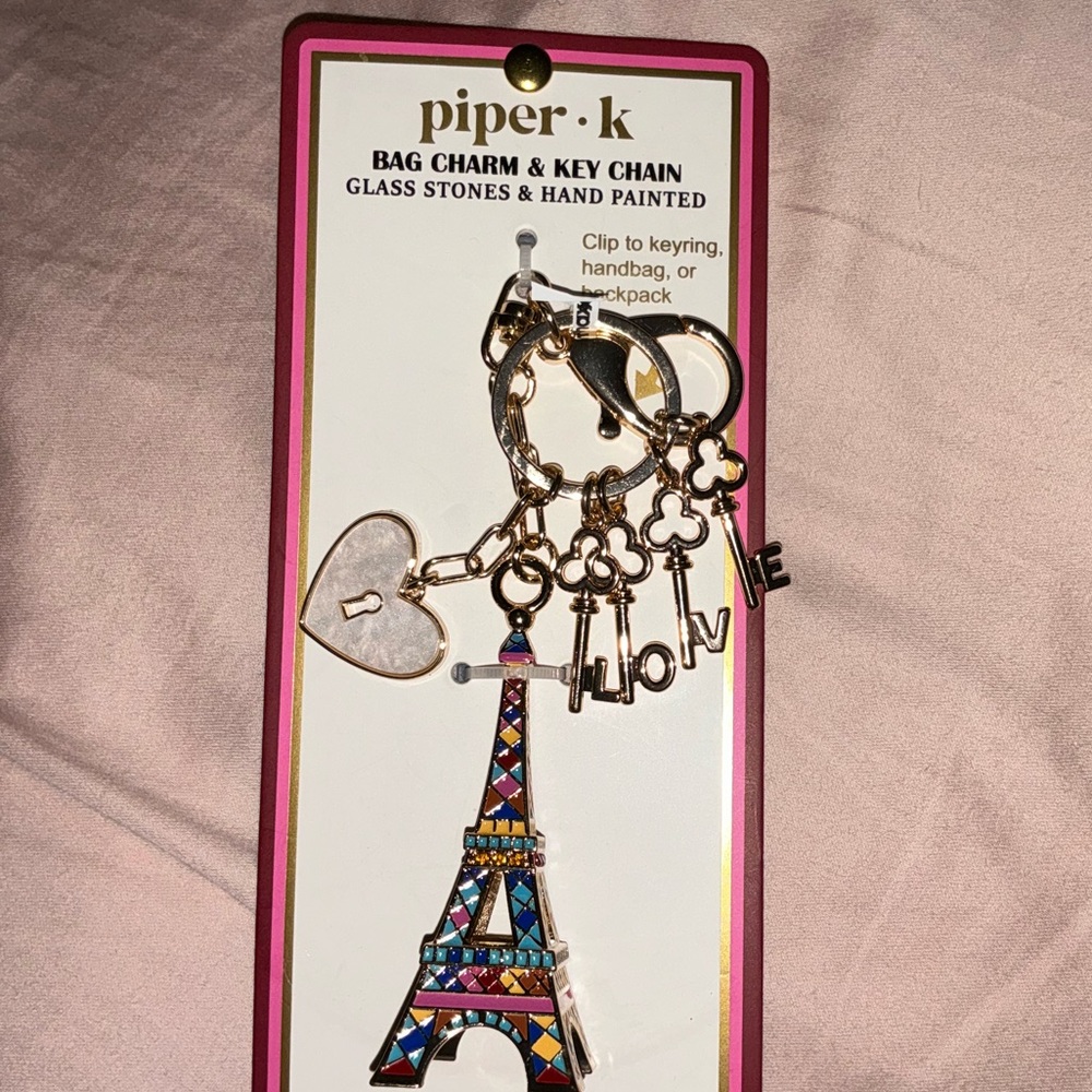 🚨NWT PIPER K GOLD EIFFEL TOWER BAG CHARM!